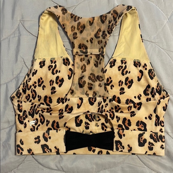 Fabletics cheetah set size small - Picture 3 of 7